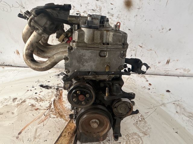 bontott NISSAN ALMERA TINO Motor (Fűzött blokk hengerfejjel)