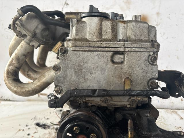 bontott NISSAN ALMERA TINO Motor (Fűzött blokk hengerfejjel)