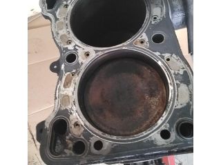 bontott NISSAN ALMERA TINO Motorblokk (Fűzött)