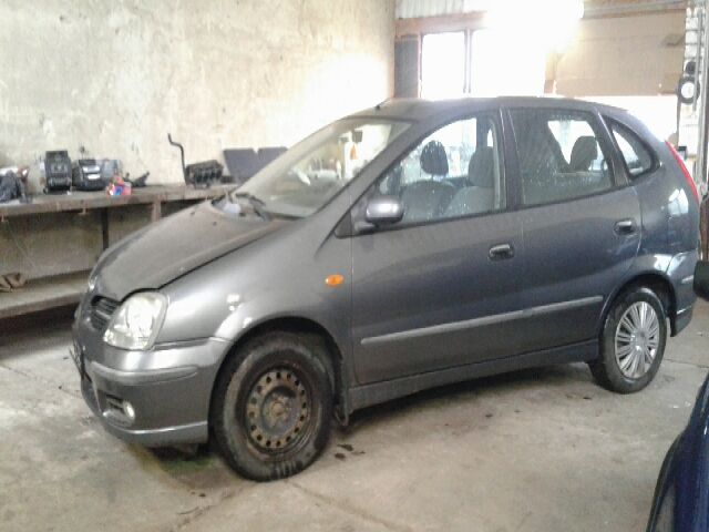 bontott NISSAN ALMERA TINO Tank