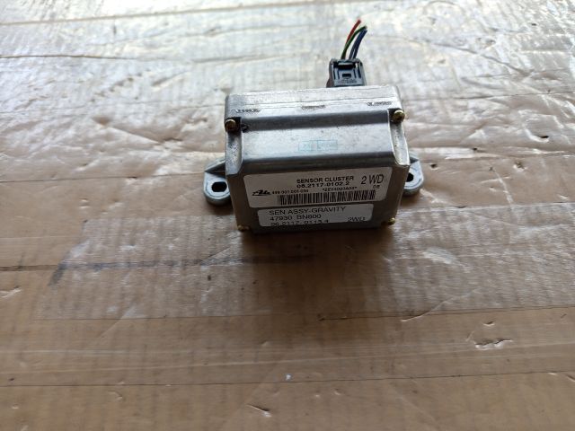 bontott NISSAN ALMERA TINO Menetstabilizátor Elektronika