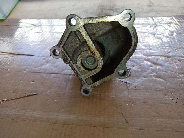 bontott NISSAN ALMERA TINO Termosztátház