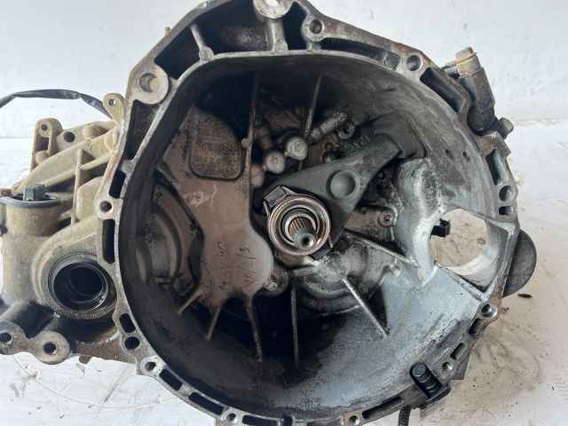 bontott NISSAN ALMERA TINO Váltó (Mechanikus)