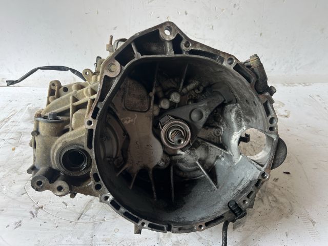 bontott NISSAN ALMERA TINO Váltó (Mechanikus)
