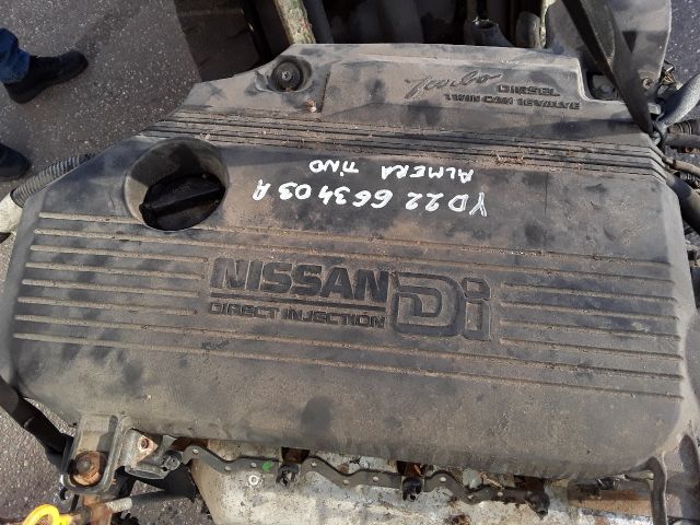 bontott NISSAN ALMERA TINO Motor (Fűzött blokk hengerfejjel)