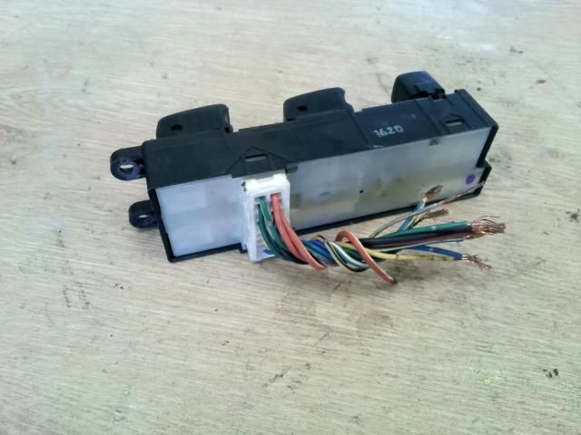 bontott NISSAN ALMERA TINO Bal első Ablakemelő Kapcsoló