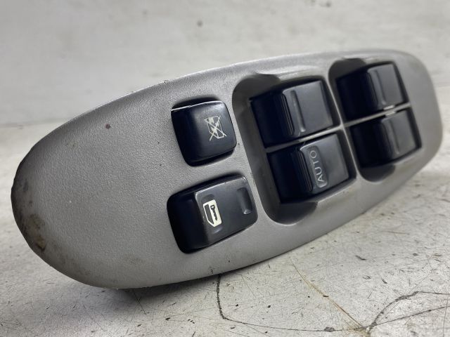 bontott NISSAN ALMERA TINO Bal első Ablakemelő Kapcsoló