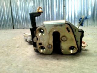 bontott NISSAN ALMERA TINO Bal első Ajtózár