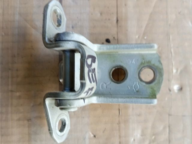 bontott NISSAN ALMERA TINO Bal első Felső Zsanér