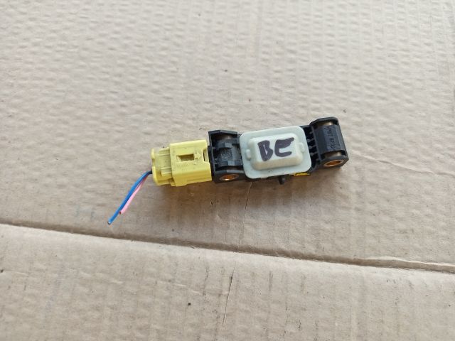 bontott NISSAN ALMERA TINO Bal első Oldal Ütközés Érzékelő