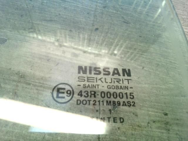 bontott NISSAN ALMERA TINO Bal hátsó Ablak