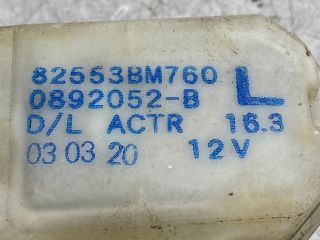 bontott NISSAN ALMERA TINO Bal hátsó Ajtózár