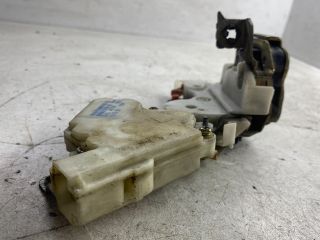 bontott NISSAN ALMERA TINO Bal hátsó Ajtózár