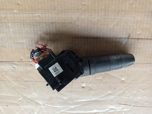 bontott NISSAN ALMERA TINO Bal Kormánykapcsoló Irányjelző