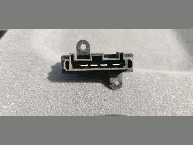 bontott NISSAN ALMERA TINO Előtét Ellenállás Fűtőmotor