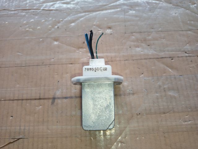 bontott NISSAN ALMERA TINO Előtét Ellenállás Fűtőmotor