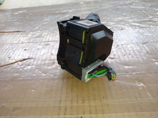 bontott NISSAN ALMERA TINO Első Ablaktörlő Kar