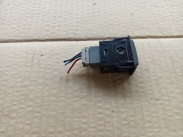 bontott NISSAN ALMERA TINO ESP Kapcsoló