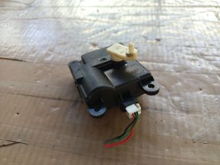 bontott NISSAN ALMERA TINO Fűtés Állító Motor