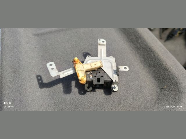 bontott NISSAN ALMERA TINO Fűtés Állító Motor