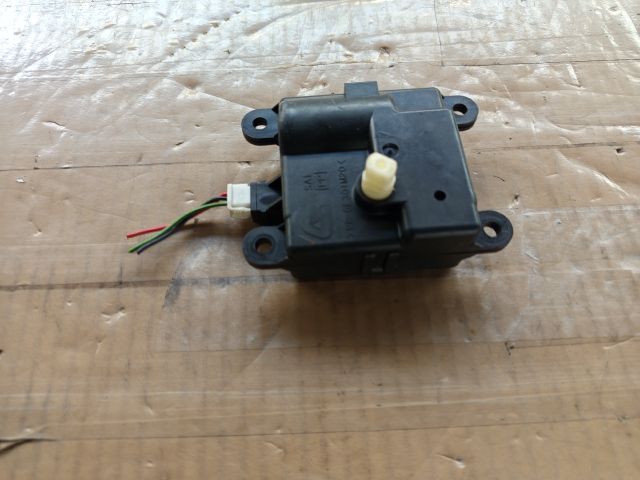 bontott NISSAN ALMERA TINO Fűtés Állító Motor