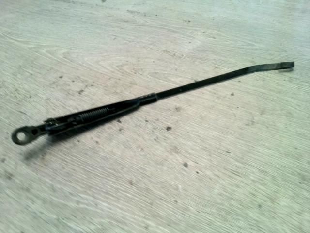 bontott NISSAN ALMERA TINO Hátsó Ablaktörlő Kar