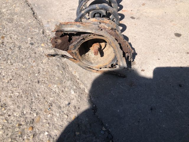 bontott NISSAN ALMERA TINO Hátsó Gólyaláb (Lengécsillapító, Rugó)