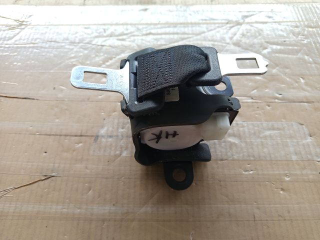 bontott NISSAN ALMERA TINO Hátsó középső Biztonsági Öv