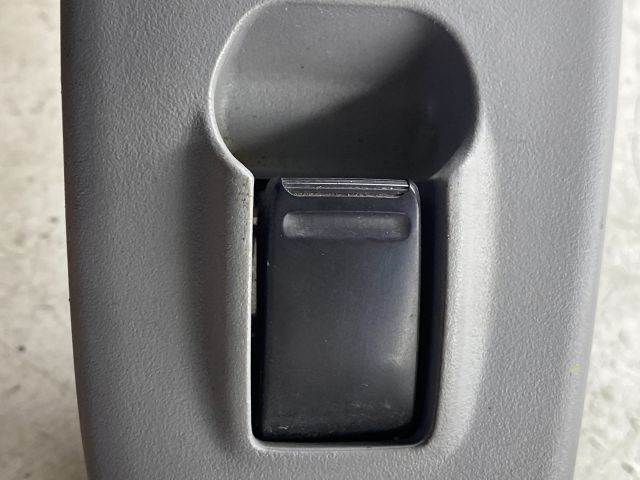 bontott NISSAN ALMERA TINO Jobb első Ablakemelő Kapcsoló