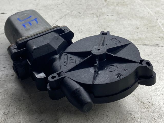 bontott NISSAN ALMERA TINO Jobb első Ablakemelő Motor