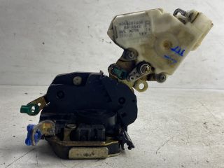 bontott NISSAN ALMERA TINO Jobb első Ajtózár