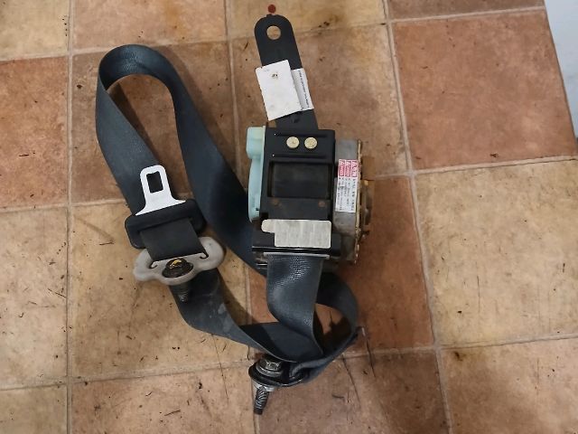 bontott NISSAN ALMERA TINO Jobb első Biztonsági Öv