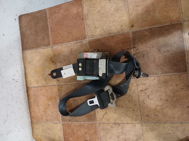 bontott NISSAN ALMERA TINO Jobb első Biztonsági Öv