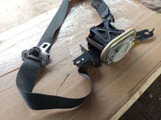 bontott NISSAN ALMERA TINO Jobb első Biztonsági Öv