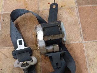 bontott NISSAN ALMERA TINO Jobb első Biztonsági Öv