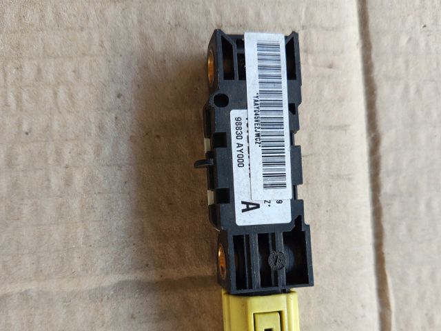 bontott NISSAN ALMERA TINO Jobb első Oldal Ütközés Érzékelő