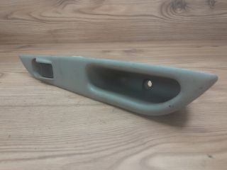 bontott NISSAN ALMERA TINO Jobb hátsó Ablakemelő Kapcsoló