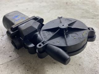 bontott NISSAN ALMERA TINO Jobb hátsó Ablakemelő Motor