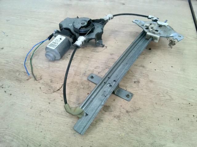bontott NISSAN ALMERA TINO Jobb hátsó Ablakemelő Szerkezet (Elektromos)
