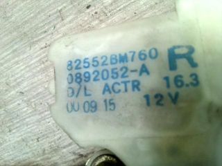 bontott NISSAN ALMERA TINO Jobb hátsó Ajtózár