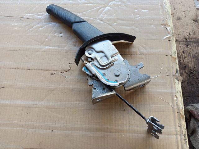 bontott NISSAN ALMERA TINO Kézifék Kar