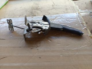 bontott NISSAN ALMERA TINO Kézifék Kar