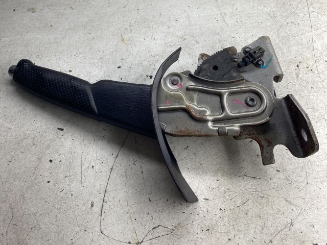 bontott NISSAN ALMERA TINO Kézifék Kar