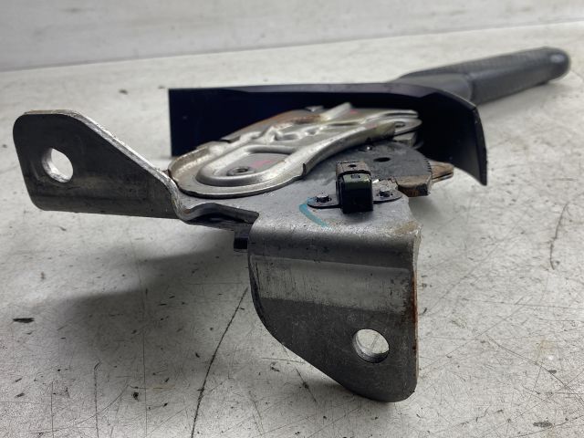 bontott NISSAN ALMERA TINO Kézifék Kar