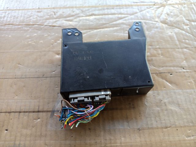 bontott NISSAN ALMERA TINO Komfort Elektronika