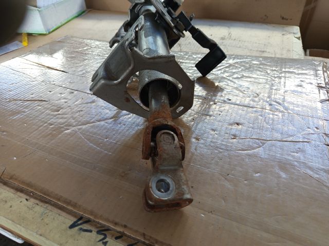 bontott NISSAN ALMERA TINO Kormányoszlop Kormányzárral