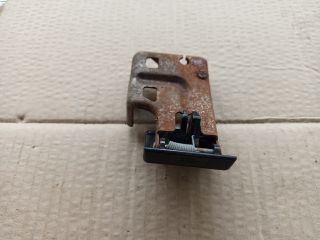 bontott NISSAN ALMERA TINO Motorháztető Nyitó Kar / Gomb