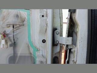 bontott NISSAN ATLEON Bal első Ajtó (Üres lemez)