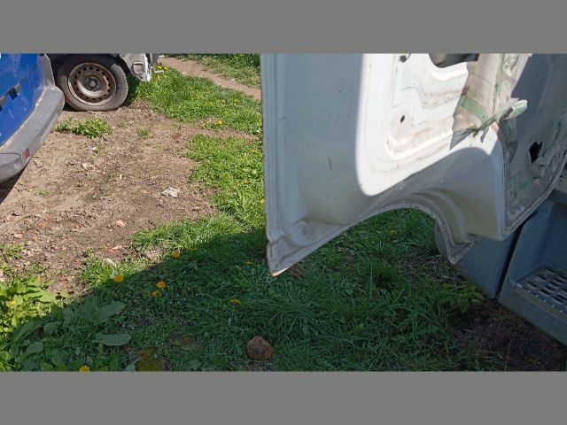 bontott NISSAN ATLEON Bal első Ajtó (Üres lemez)