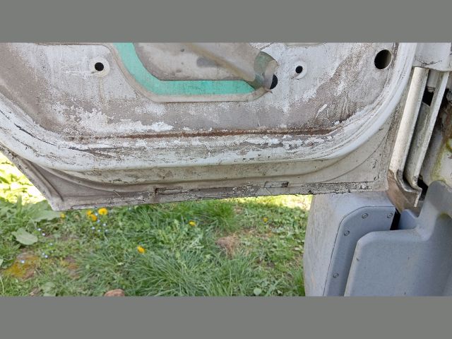 bontott NISSAN ATLEON Bal első Ajtó (Üres lemez)